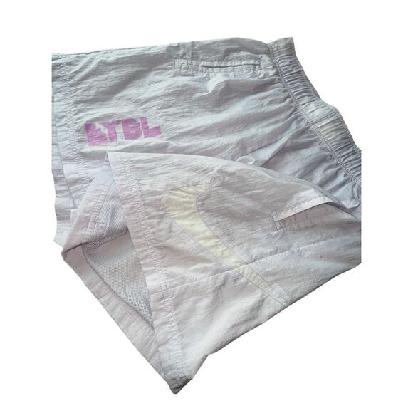 Nike EYBL Player Exclusive Women’s Lilac Nylon Windbreaker Training Shorts Size - Picture 4 of 12